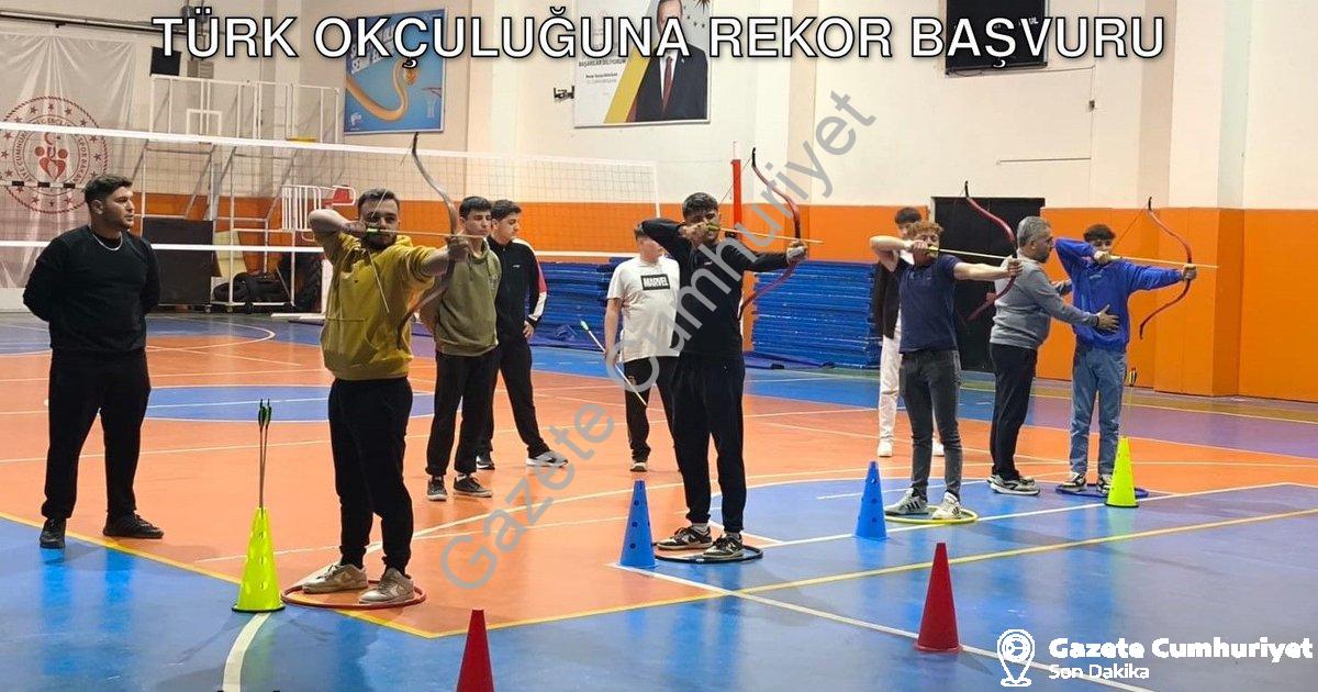 "Sarıgöl'de Ata Sporu Heyecanı: Geleneksel Türk Okçuluğuna Rekor Başvuru" başlıklı haber için fotore